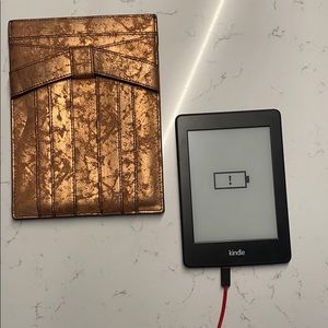 Kindle Paperwhite & Zac Posen travel case